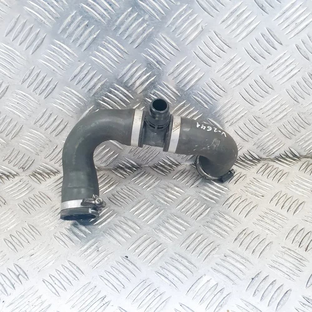 BMW 3 Gran Turismo F34 320i 135kw Right Side Water Radiator Hose 8645481 2016