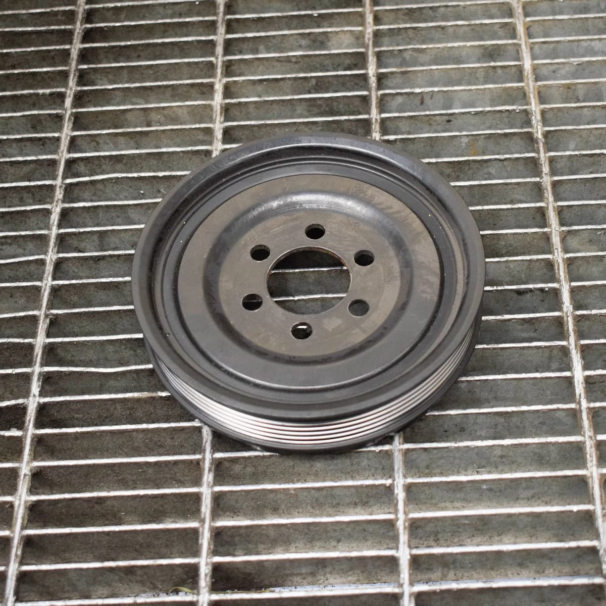 BMW 3 F30 Crankshaft Pulley 238298201 89976 150404 2.0 Petrol 135kw 2014