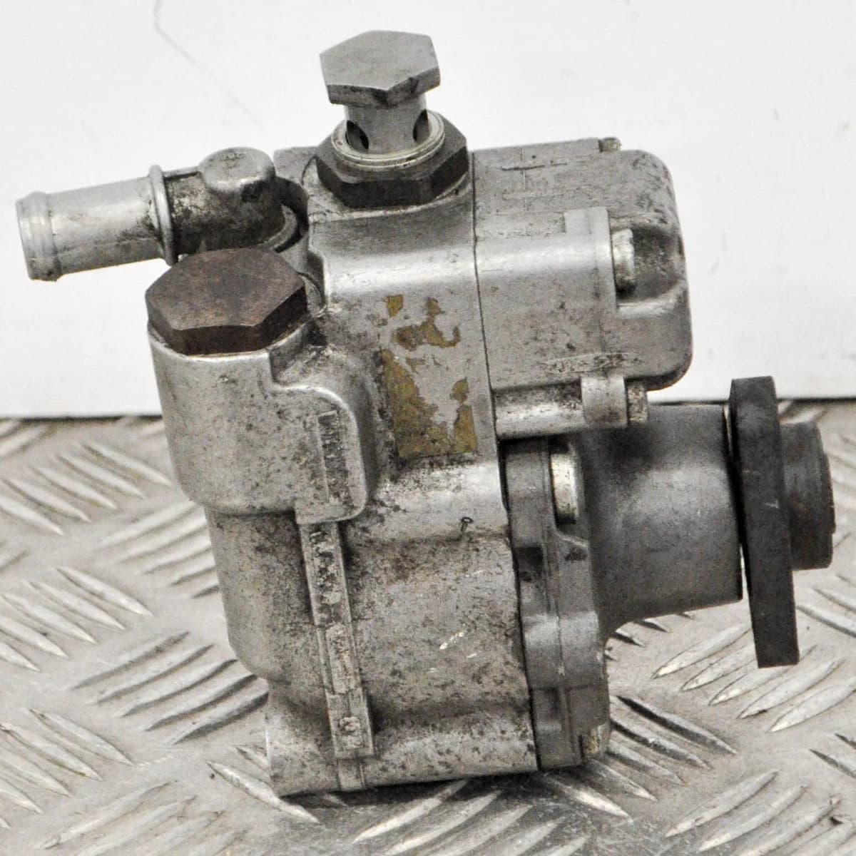 BMW 7 E65 Power Steering Pump 3.0 Diesel 160kw 2007 1120758