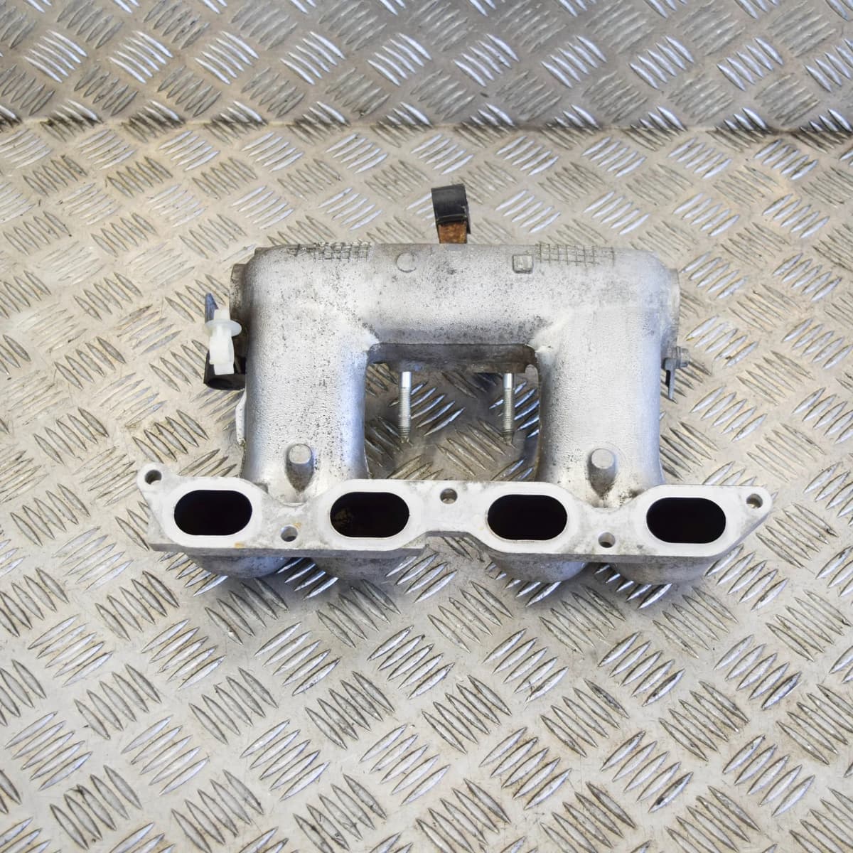 TOYOTA PRIUS XW20 Intake Manifold 1NZ-FXE 1.5 Hybrid 57kw 2007