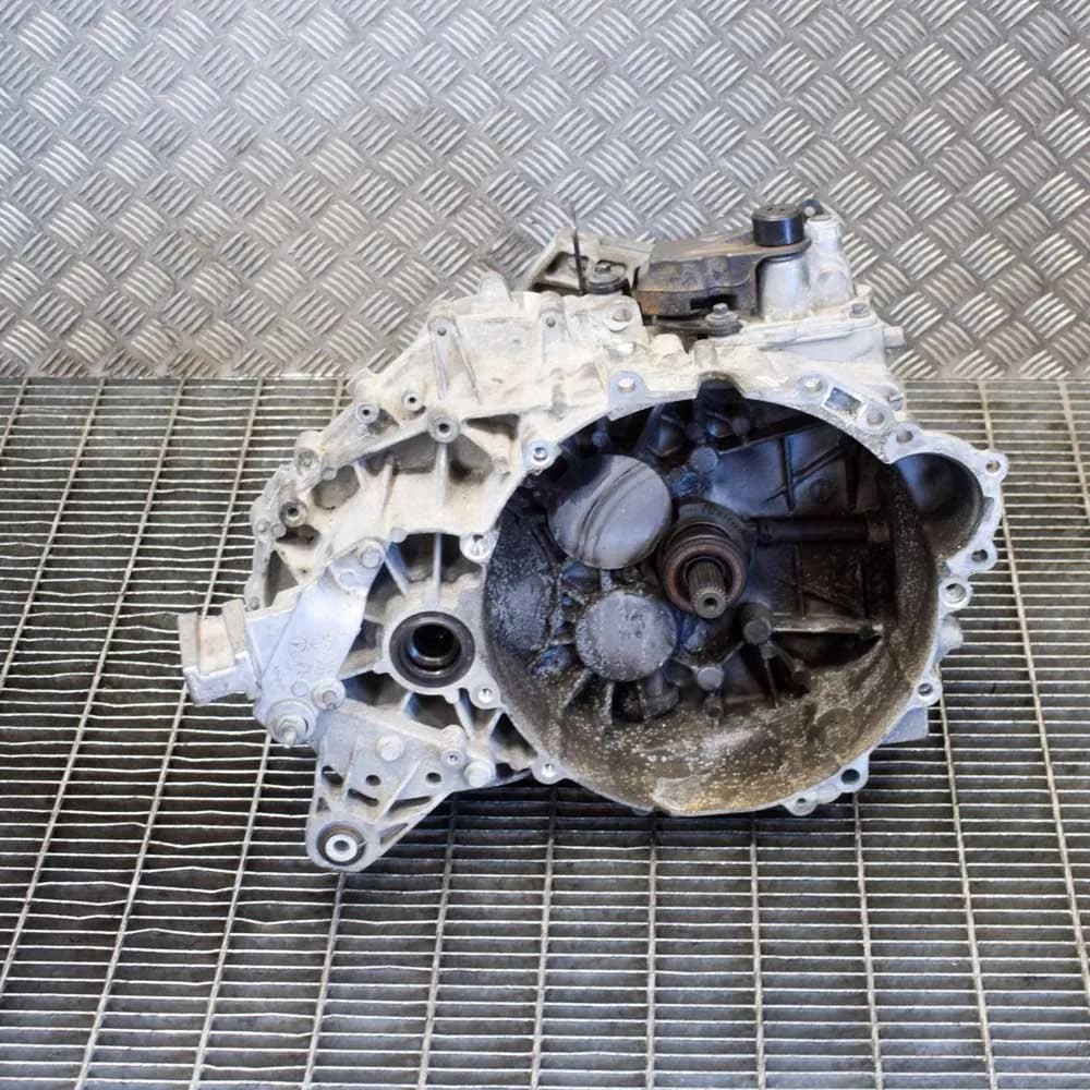 VOLVO S60 MK2 2.0d 120kw Manual 6Gear Gearbox 97396Miles DG9R-7002-LA 1285121