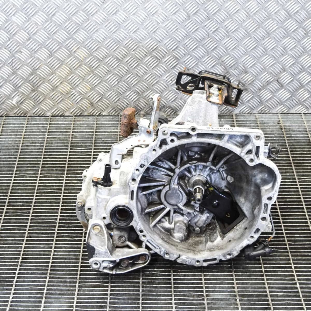 MAZDA 2 DE 5 Gear Manual Gearbox FC300 1.3 Petrol 2012