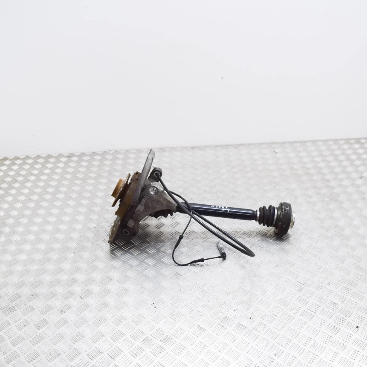 BMW 6 Cabrio E64 M Rear Left Suspension 2283955 5.0 Petrol 373kw 2009 11753228