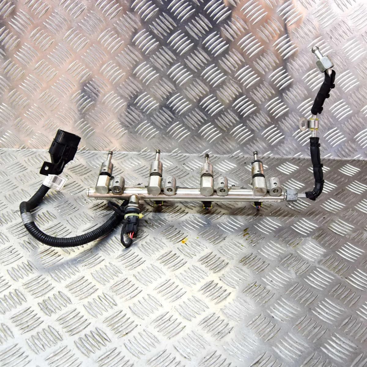 KIA SPORTAGE QL 1.6 GDI Fuel Rail 35350-2B100 9062040001 1.6 Petrol 97kw 2019