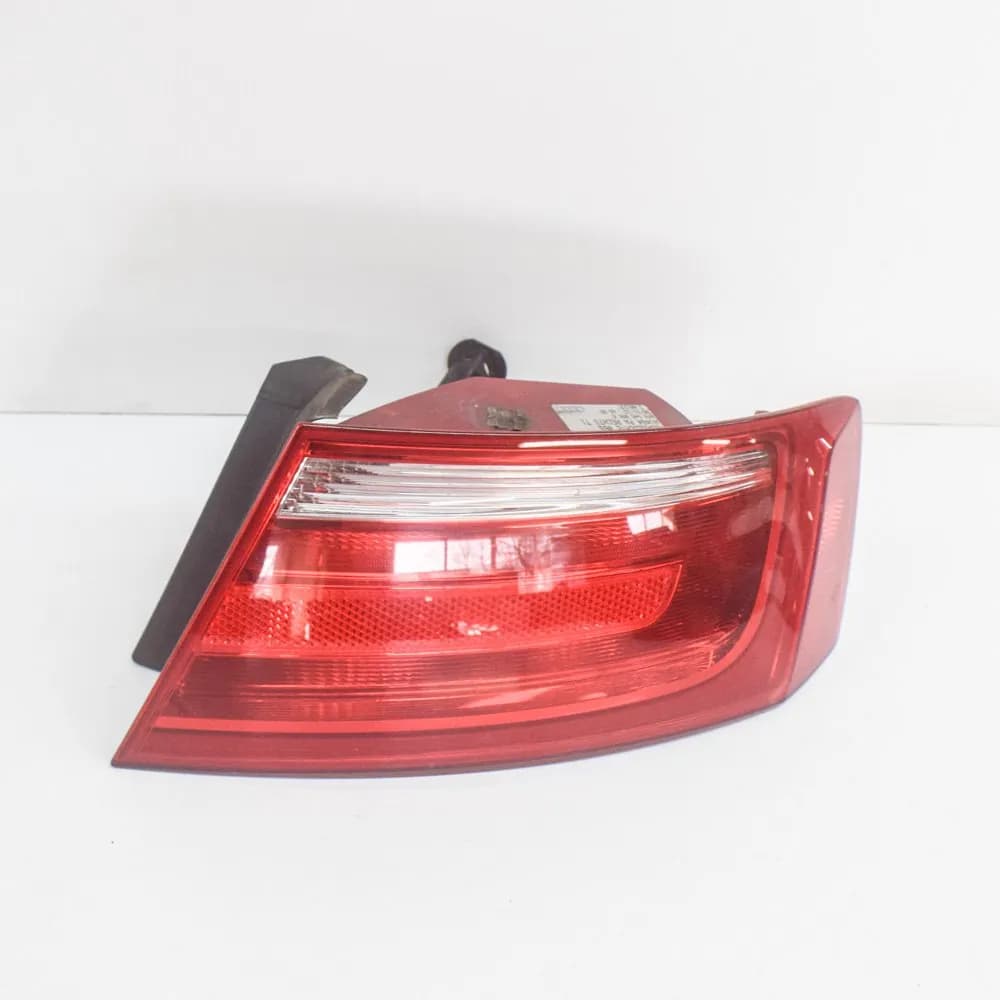 AUDI A5 Sportback 8T8 2.0 TDI Rear Right Side Tail Light 8T8945096E 130kw 2014