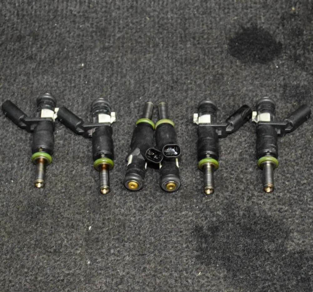 MERCEDES-BENZ E W211 2004 Fuel Injector Kit A2720780049