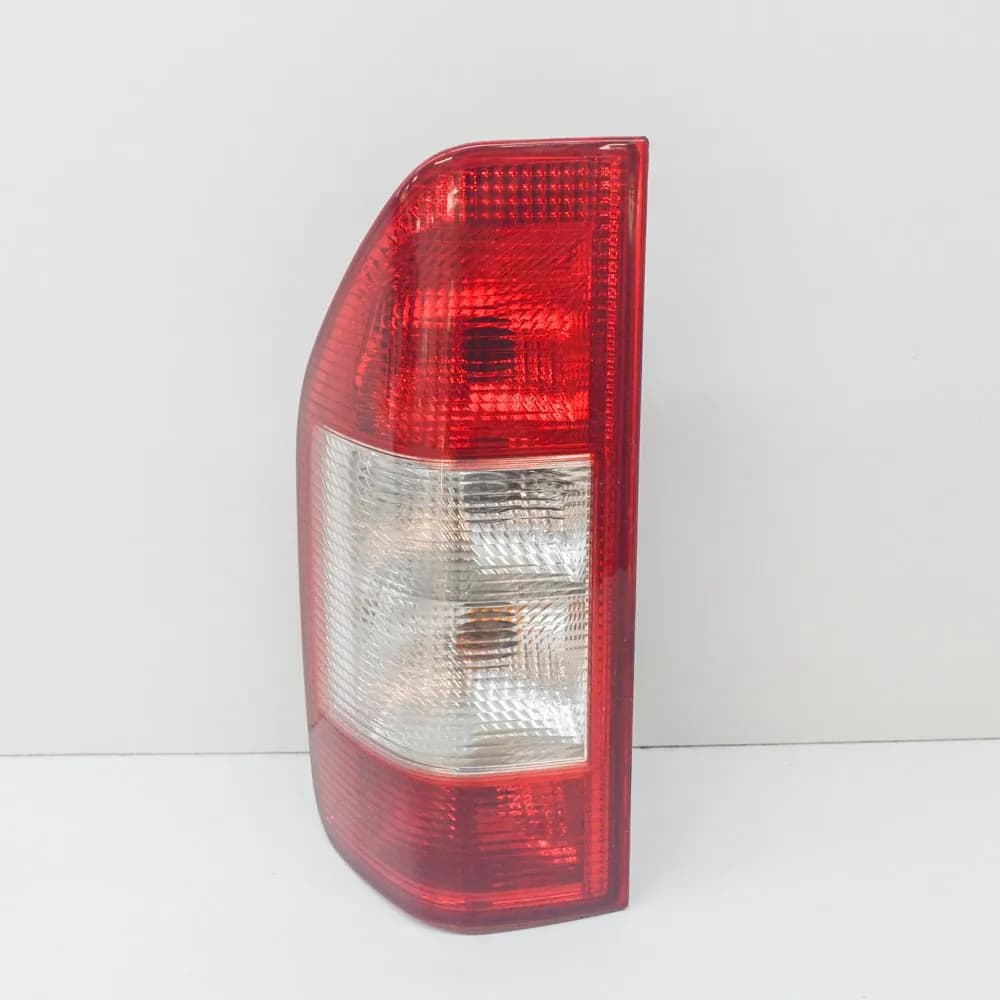 MERCEDES-BENZ SPRINTER Furgon W903 308CDI Rear Left Side Tail Light 60kw 2003