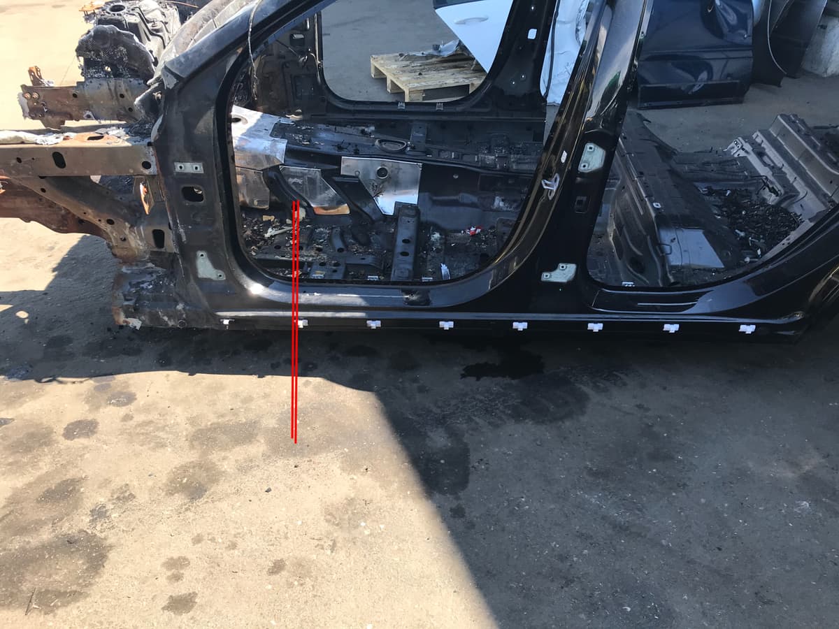 MERCEDES-BENZ E W213 2019 Left Side Sideskirt