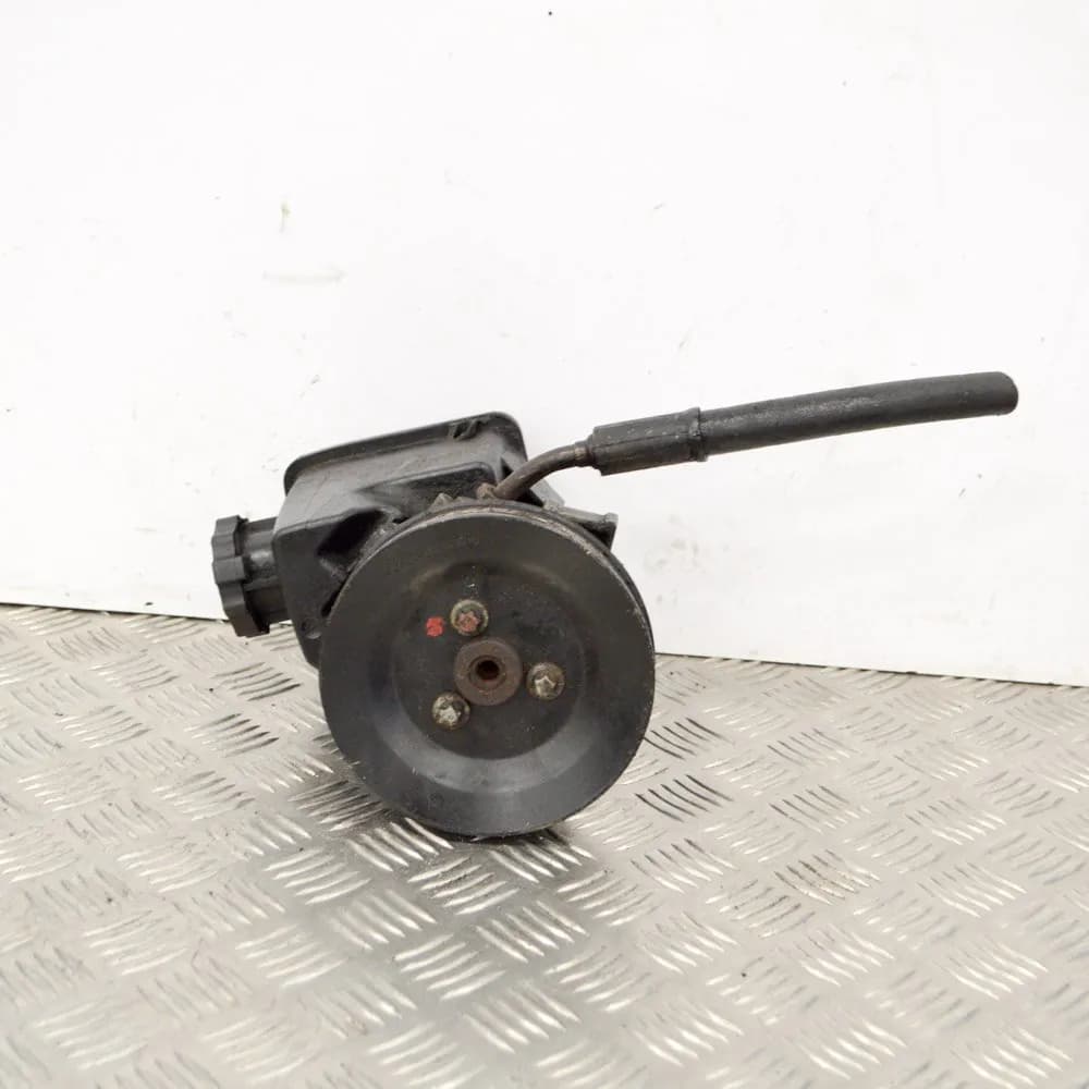 MERCEDES-BENZ SPRINTER 3-t Furgon 903 2001 Power Steering Pump