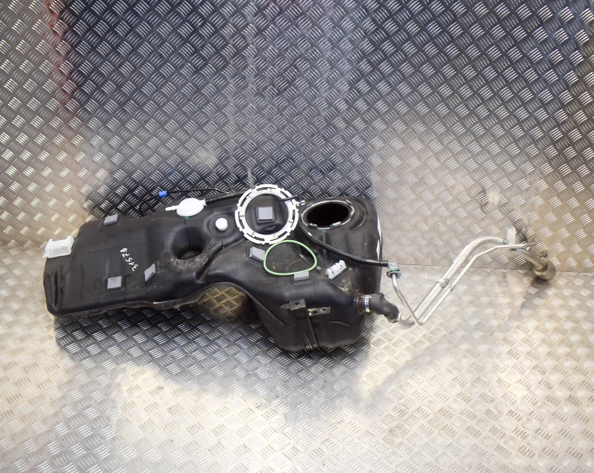 VOLVO XC40 Fuel Tank 32142871 32224729 32242456 32242888 1.5 Petrol 120kw 2020