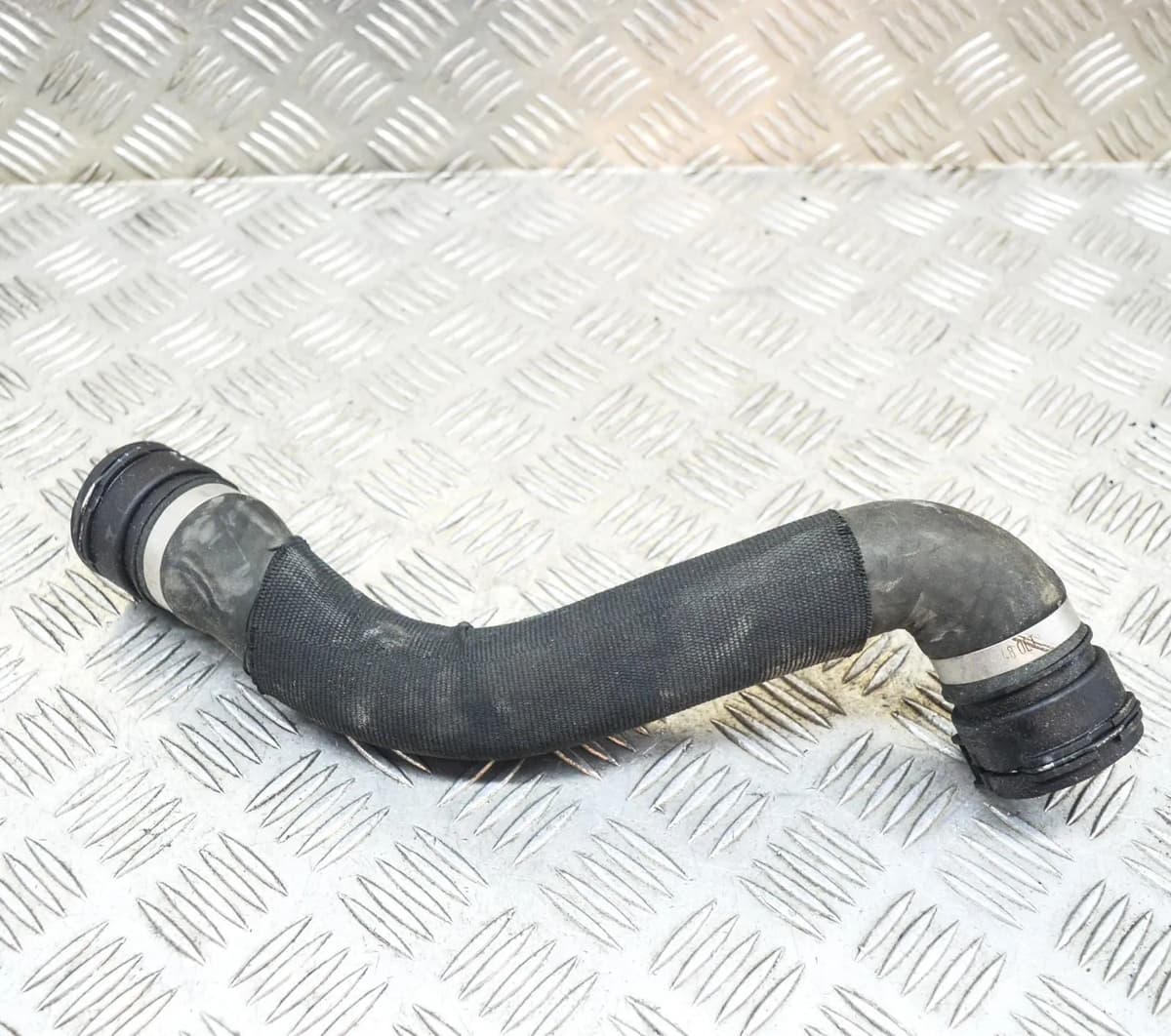 BMW 6 E63 M6 Left Side Water Radiator Hose 7836569 5.00 Petrol 373kw 2007