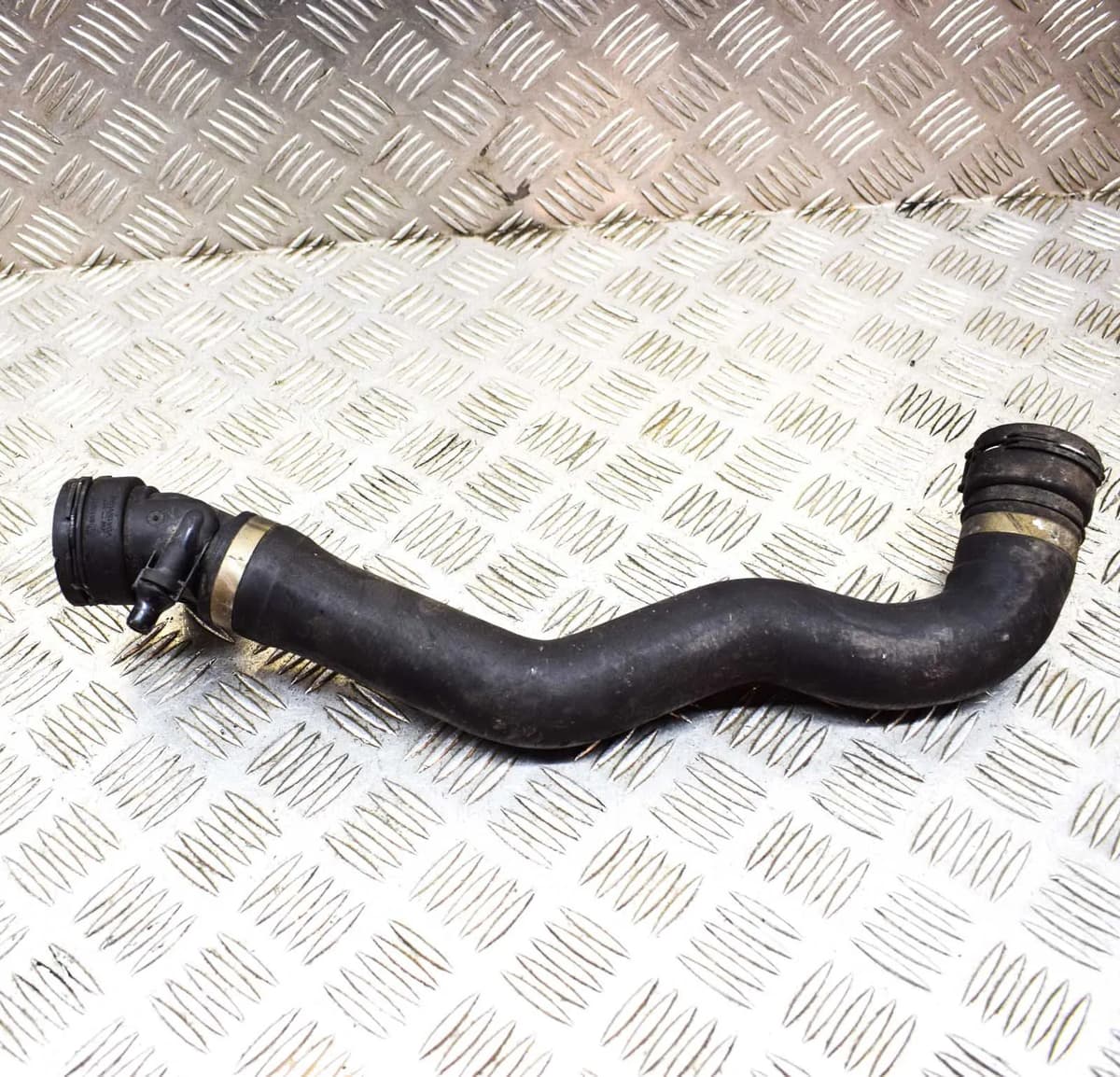BMW 3 F30 330 d Water Coolant Radiator Hose 3.00 Diesel 190kw 2012