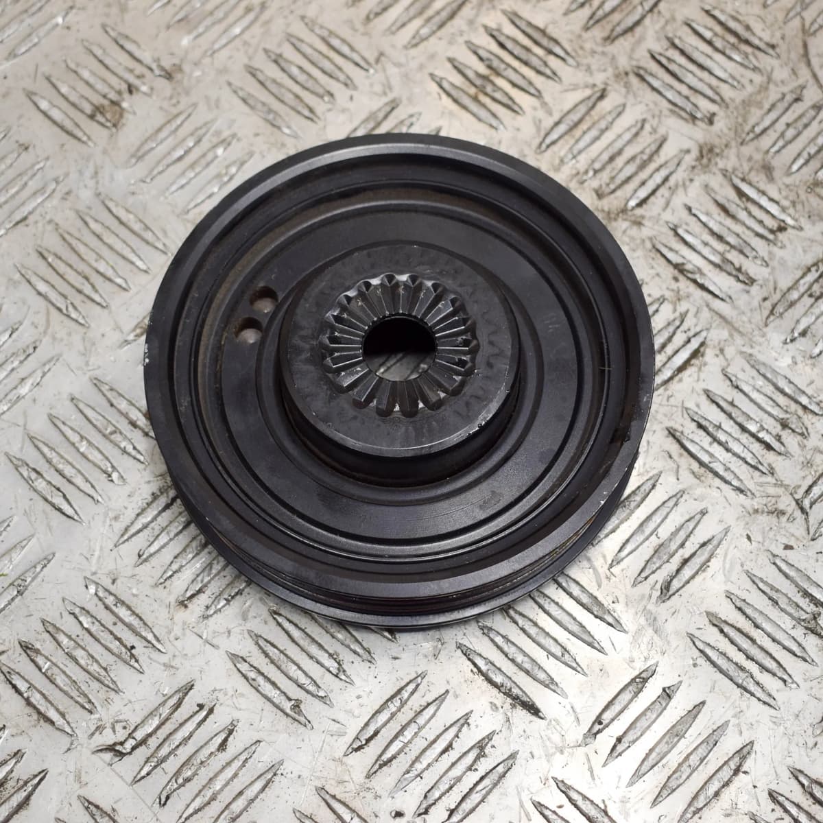 VOLKSWAGEN GOLF MK7 Crankshaft Pulley 04C105243D 1.5 Petrol 110kw 2019