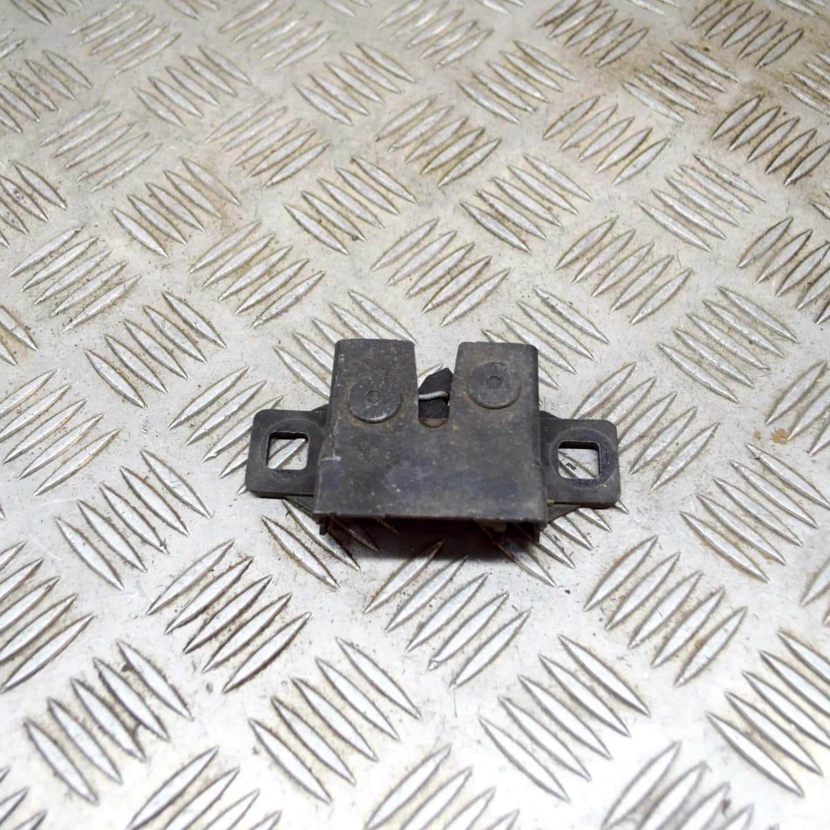 LAND ROVER RANGE ROVER VELAR L560 Left Side Bonnet Hood Lock 5H22-16700-BE 2019