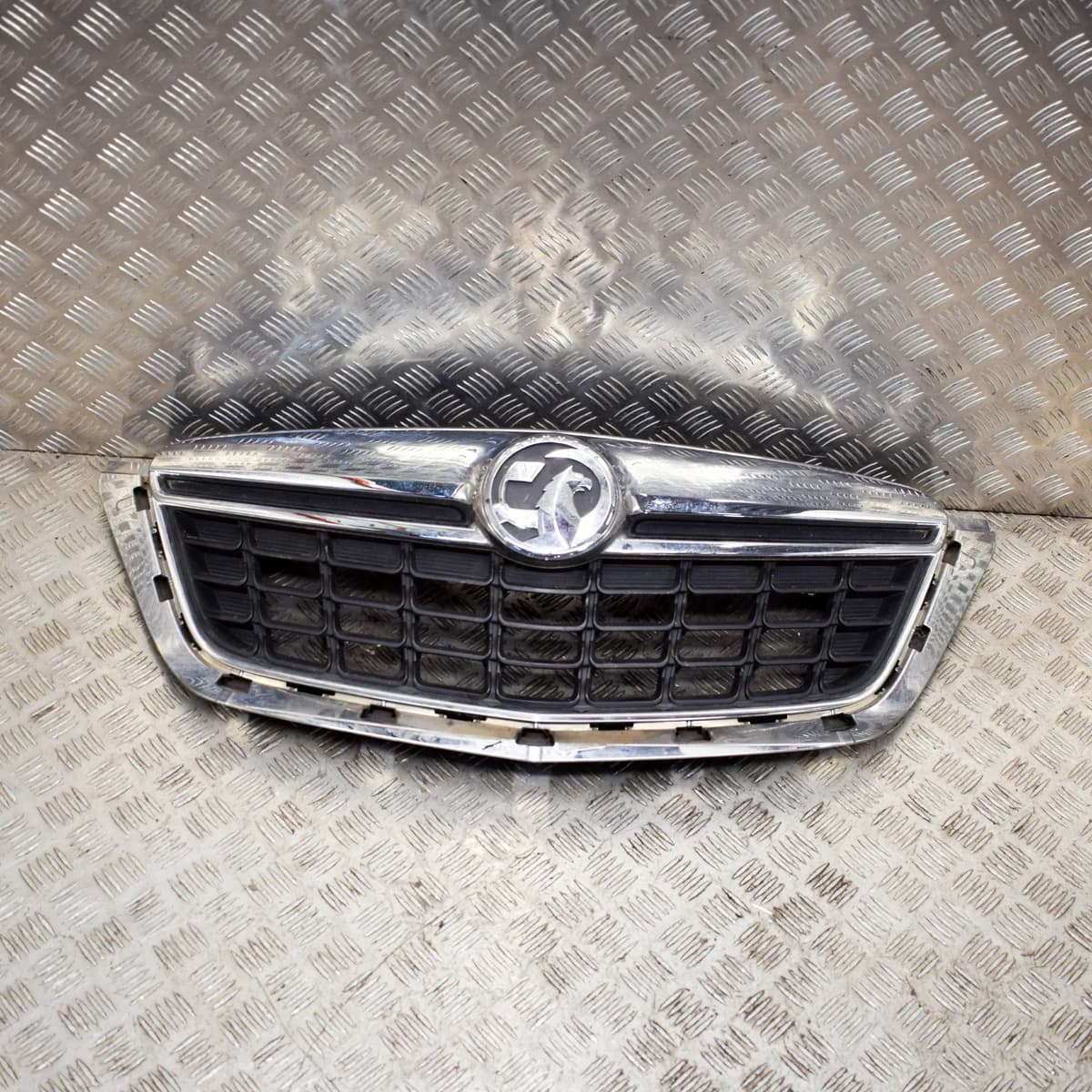 VAUXHALL MOKKA J13 Front Bumper Radiator Grille 95391786 2014