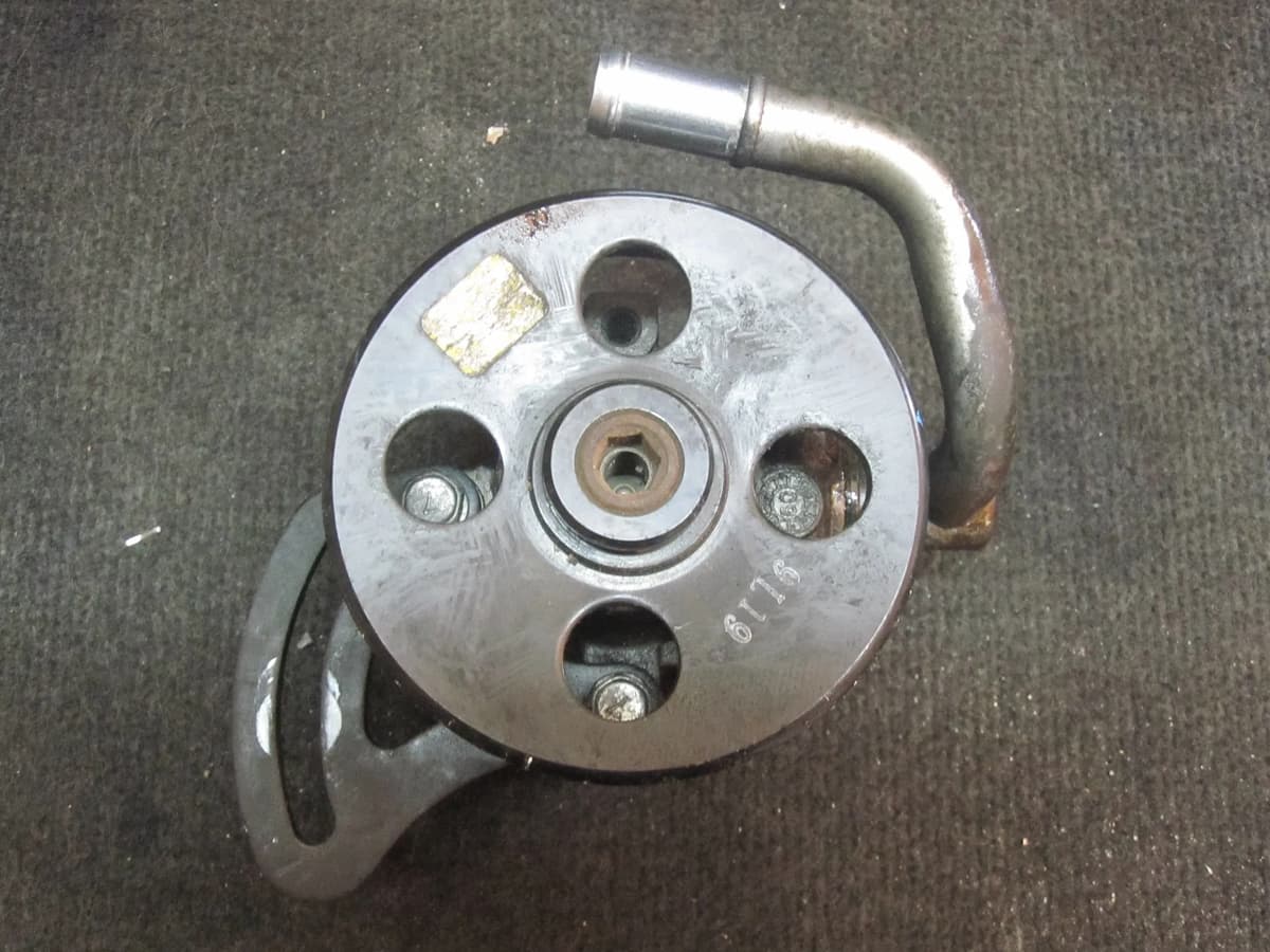 CHEVROLET SPARK M300 2010 Power Steering Pump 96980873