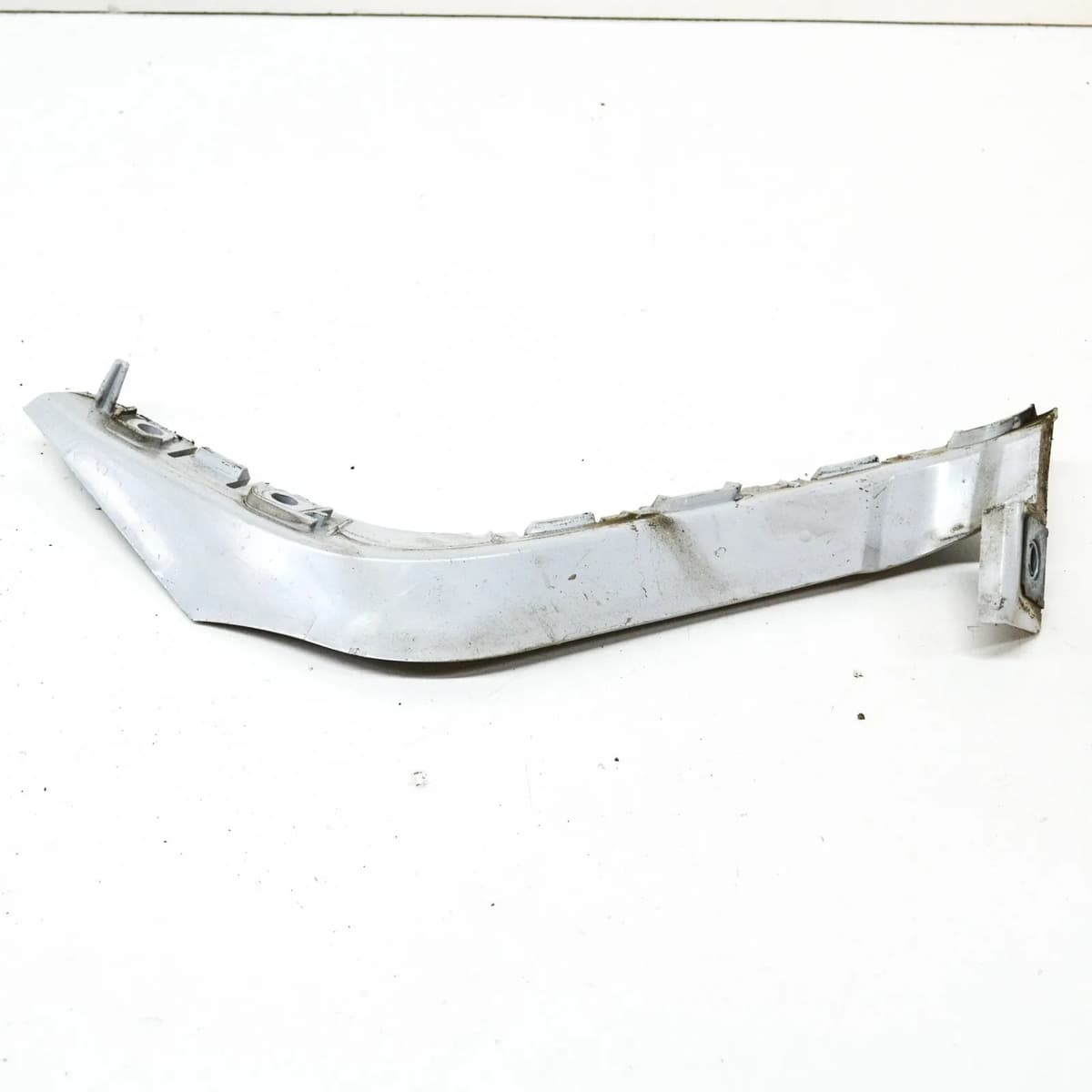 LAND ROVER RANGE ROVER EVOQUE L538 Rear Left Bumper Bracket BJ32-17A882-AC 2017
