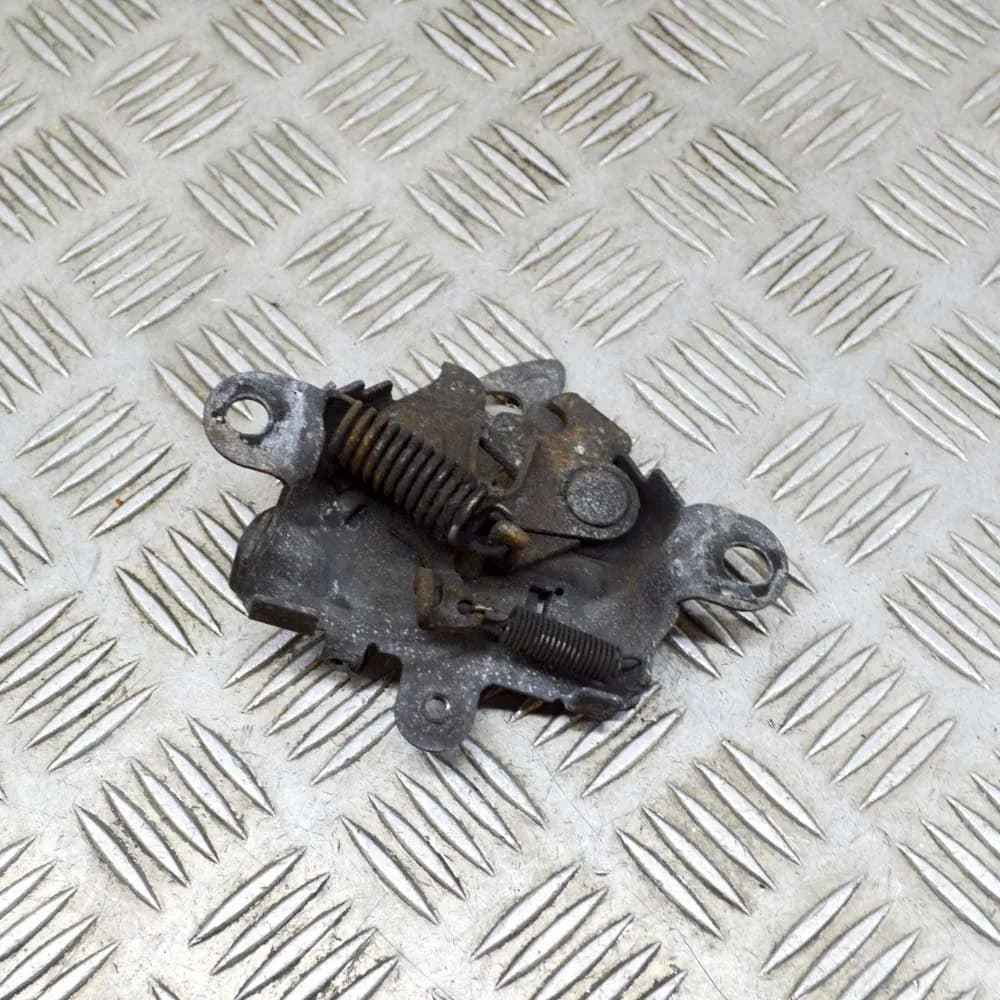 TOYOTA YARIS XP10 1.4 D-4D Front Bonnet Hood Catch Lock 1.4 Diesel 55kw 2005
