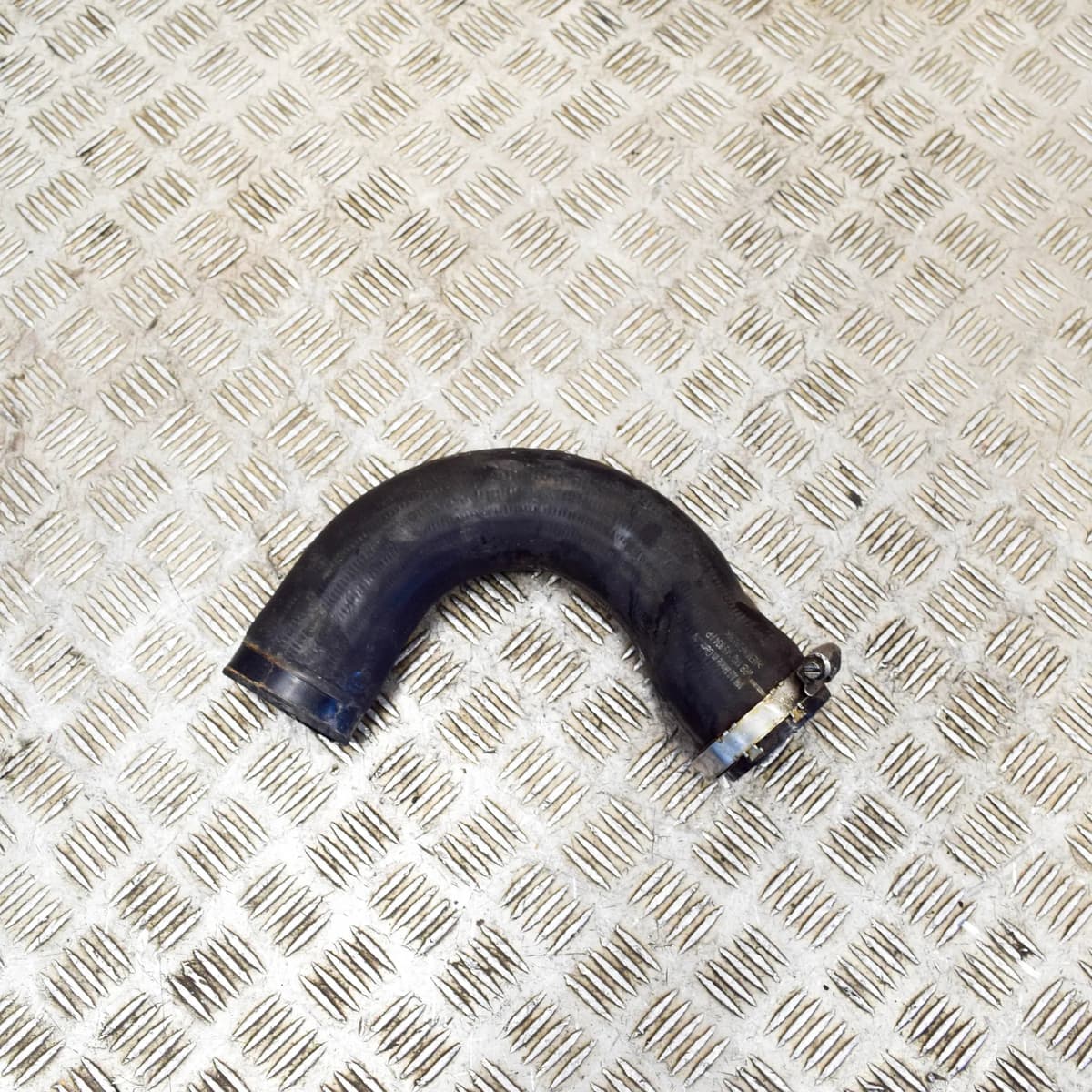 VOLKSWAGEN PASSAT B7 Right Side Intercooler Hose 1K0145834AP 2.0 TDI 130kw 2014