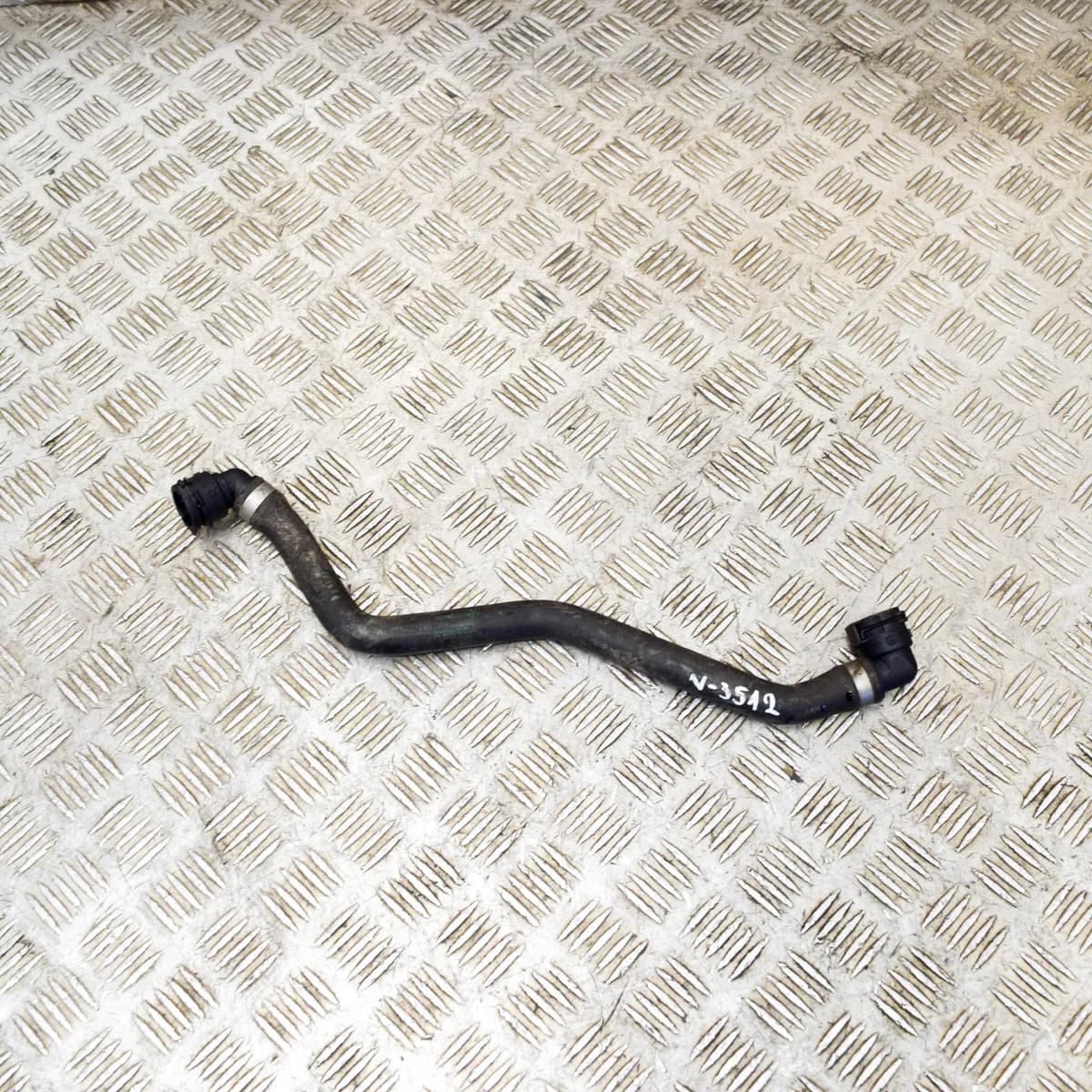 BMW X4 F26 xDrive 20d Left Side Water Radiator Hose 8514435 2.0Diesel 140kw 2018
