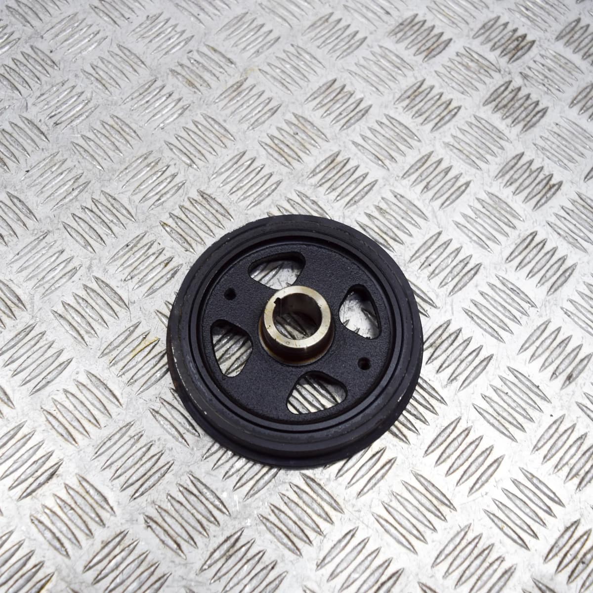 TOYOTA C-HR AX10 Crankshaft Pulley 1.8 Hybrid 72kw 2019