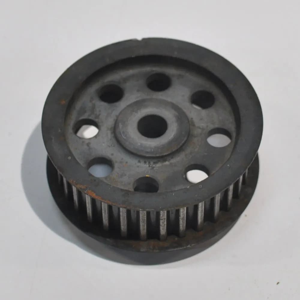 AUDI A8 D4 Timing Belt Pulley Gear Sprocket 057109105D 2010