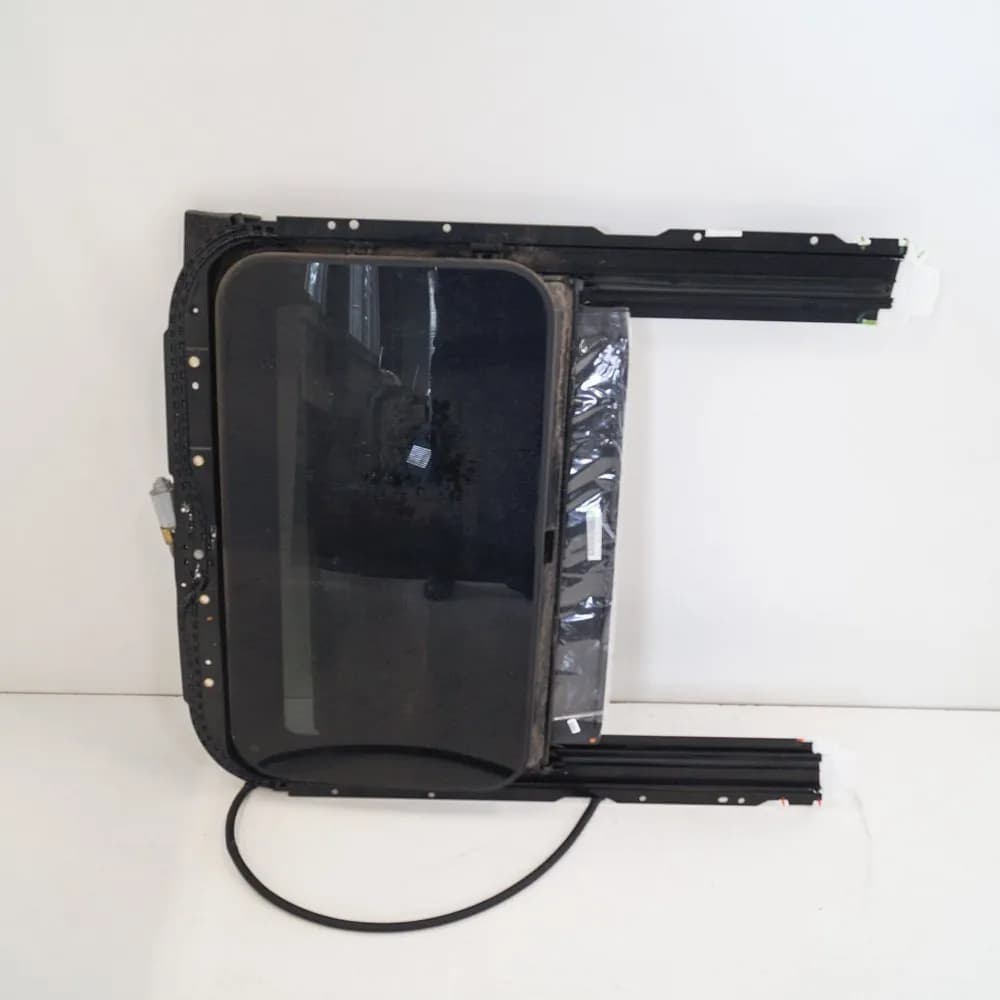 VW JETTA MK6 Saloon Panoramic Sunroof Glass With Motor 5K0959591 5C6877041E