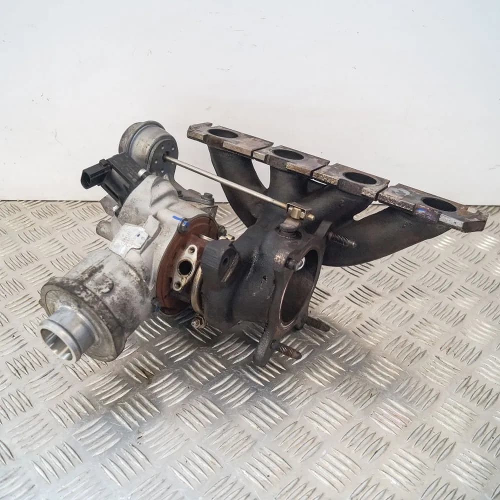 AUDI A4 Turbo Charger B8 1.8 TFSI 88kw 06H145701L 06H145710D 2010
