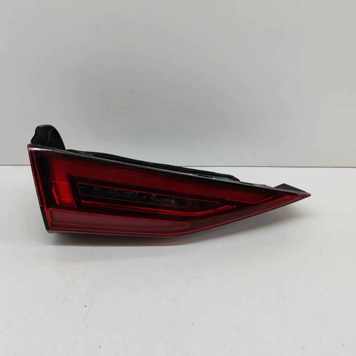 AUDI A3 Limousine 8Y Left Side Tailgate Tail Light 8Y0945307 2020 RHD 25094299
