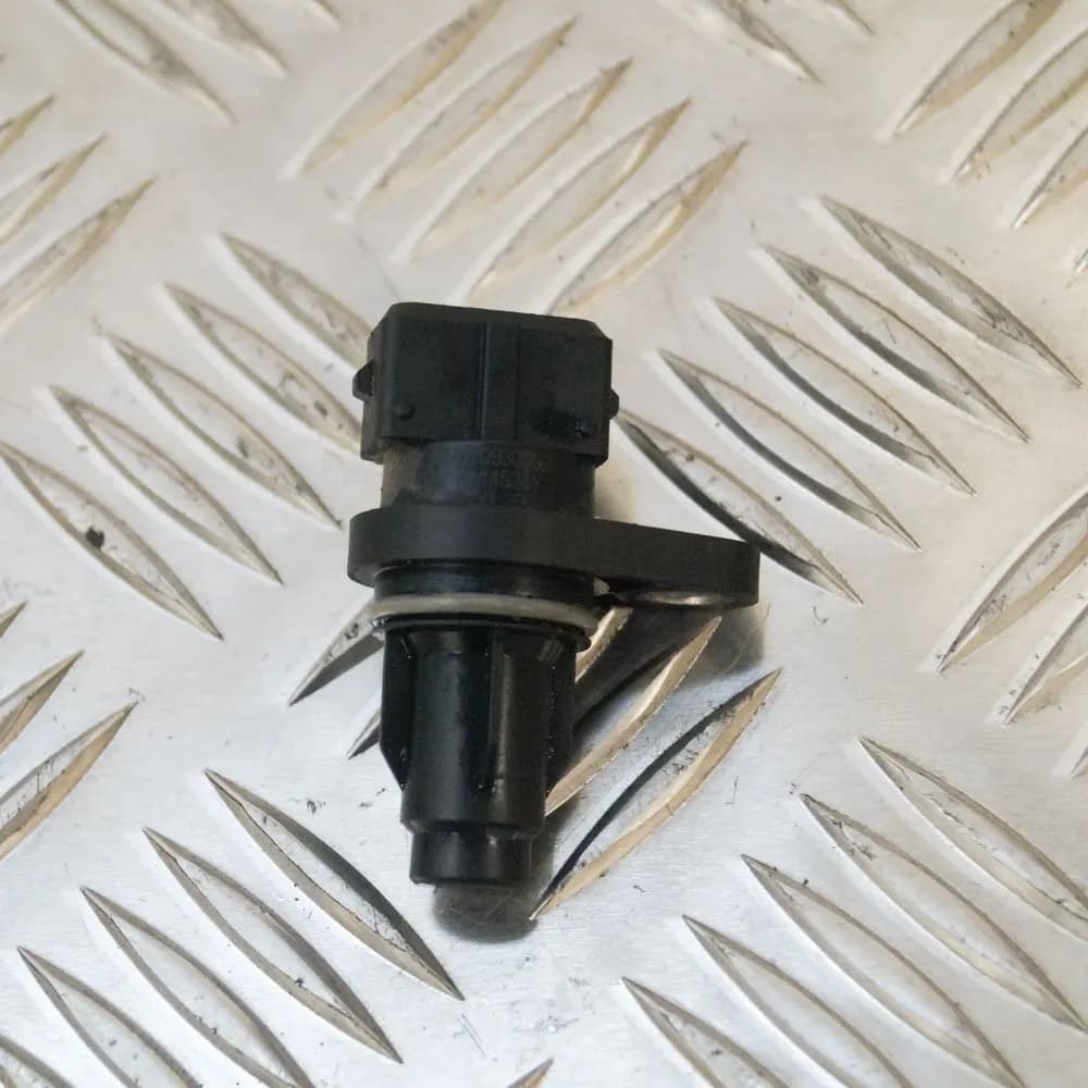 KIA RIO II JB 2008 Camshaft Position Sensor 39350-26900