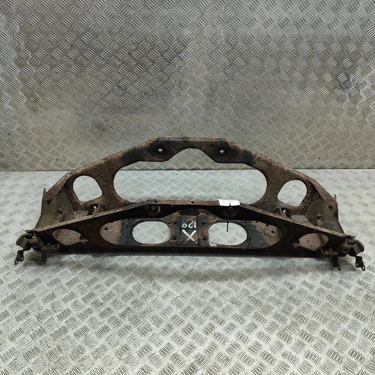 ASTON MARTIN DB7 Coupe 1995 Rear Subframe 26-83458