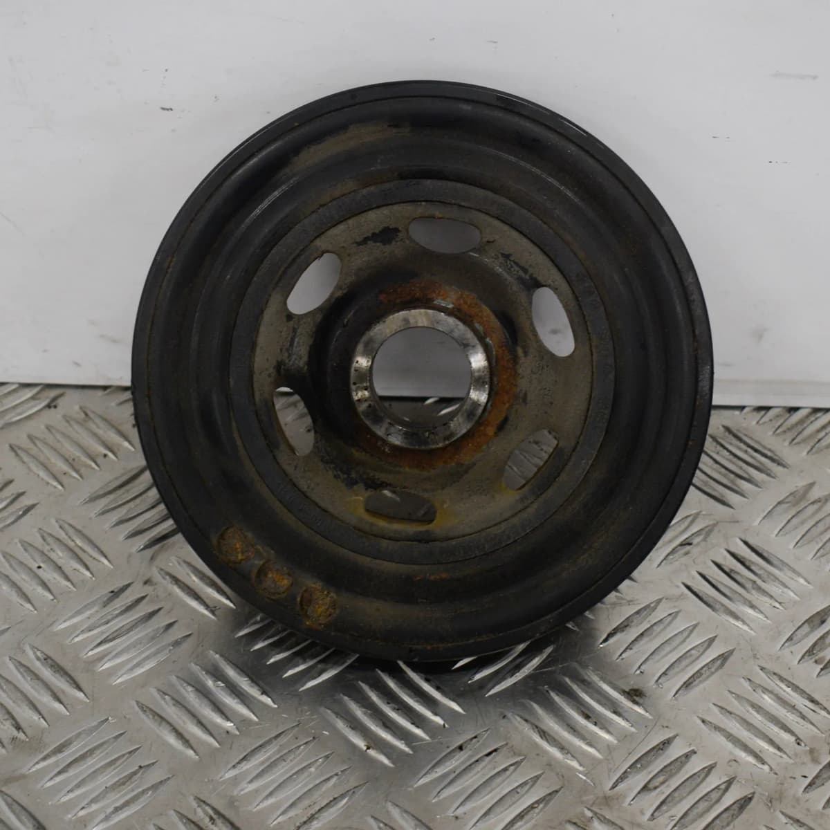 MB SPRINTER 906 Crankshaft Pulley 646.986 2.1CDI Diesel 110kw 2008 A6110300503