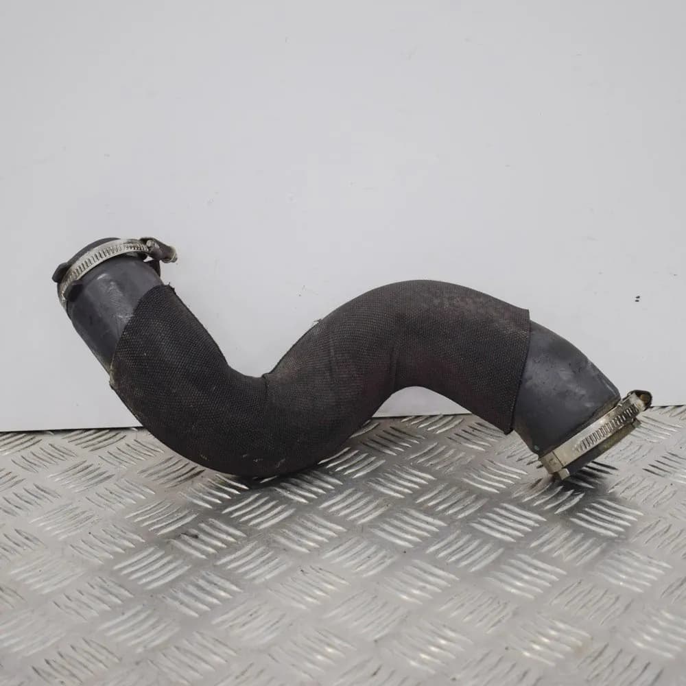 Audi Q5 8R Intercooler Left Side Tube Pipe 8R0145737H 2011 2.0 Diesel 105KW