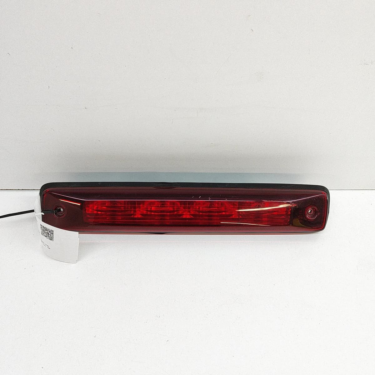 ISUZU D-MAX RT MK2 Rear Third Brake Stop Light 8982556552 2014 27549293