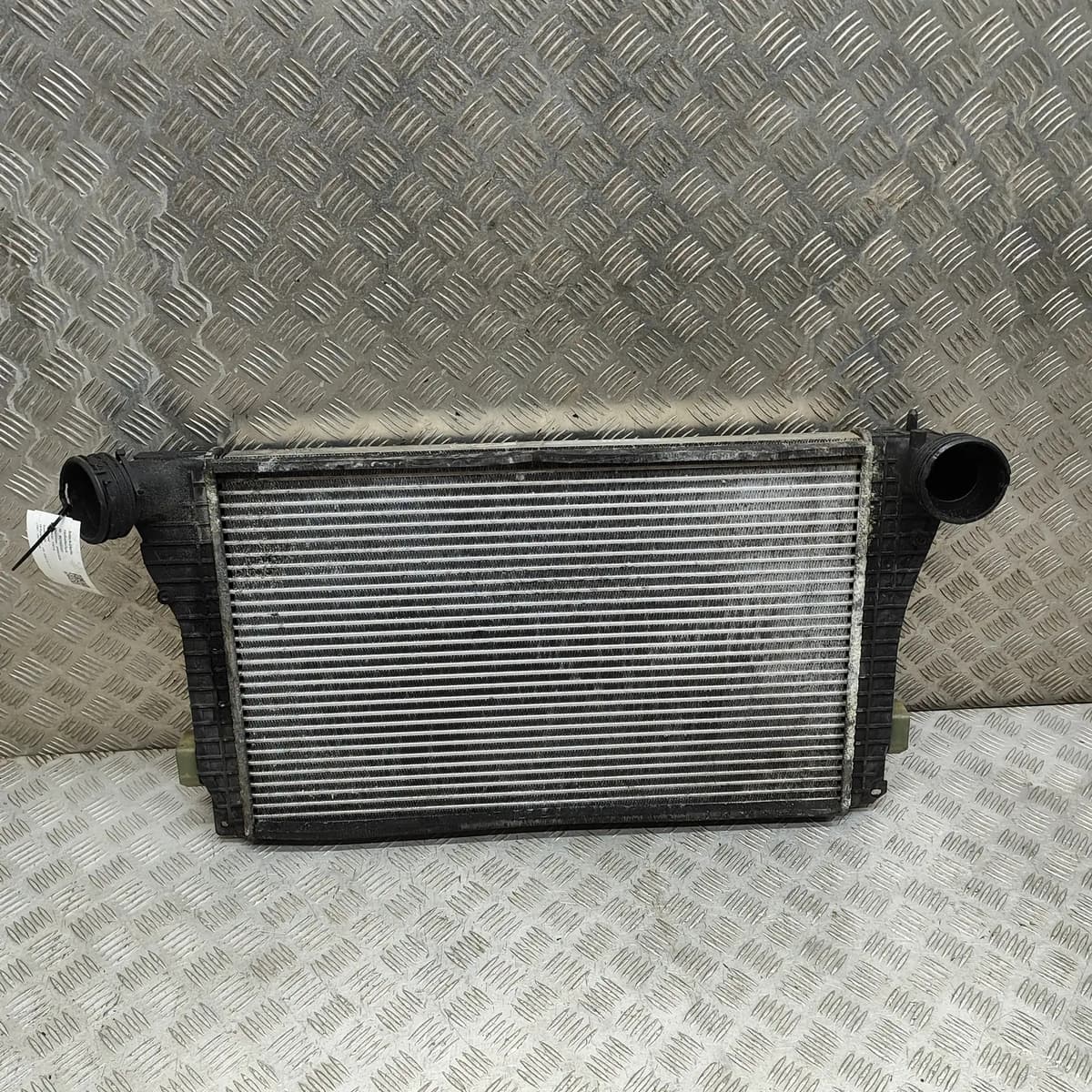VOLKSWAGEN GOLF MK4 1J Intercooler Radiator 1J0145803H 1.9D 110kw 2000 27822327