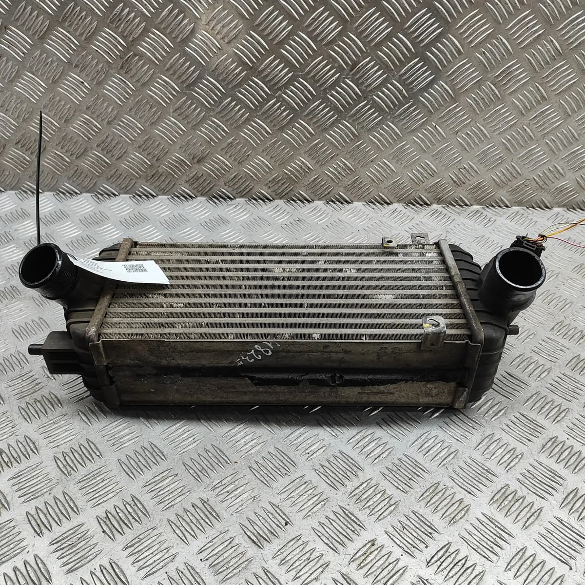HYUNDAI i40 CW VF Intercooler Radiator 28271-2A800 1.7D 103kw 2015 28221603