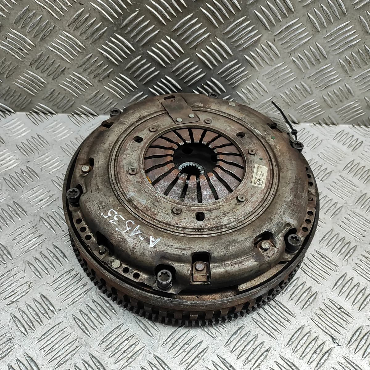 MERCEDES-BENZ VITO Tourer W447 Clutch Kit 302052965R 1.6D 65kw 2019 28362395