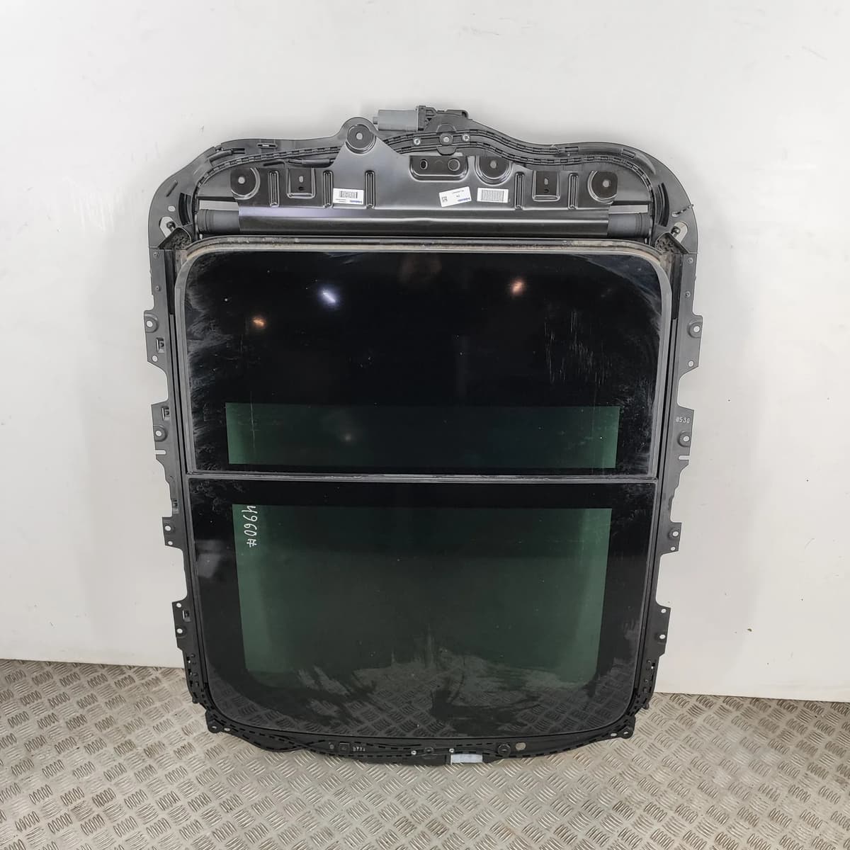 AUDI E-TRON GEN Sunroof 4K4877041 Electricity 300kw 2019 28441551