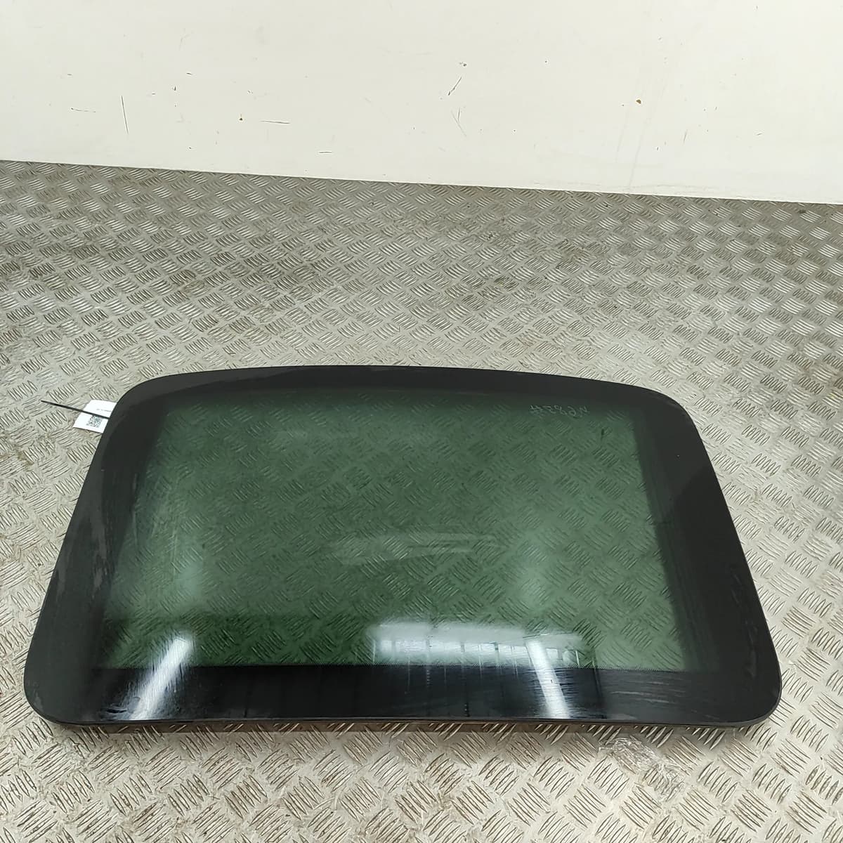 BMW 5 F10 Sunroof Glass 7256112 AS3 2011 28522778