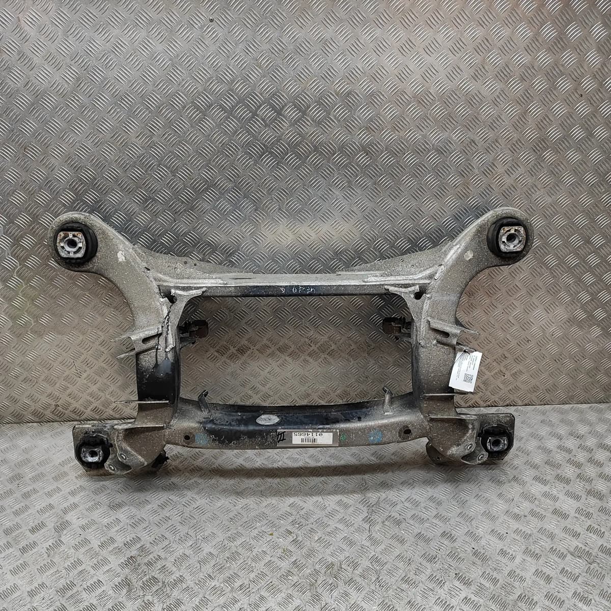 MERCEDES-BENZ S W220 Rear Subframe A2203507408 3.2 Petrol 165kw 1999 28590206