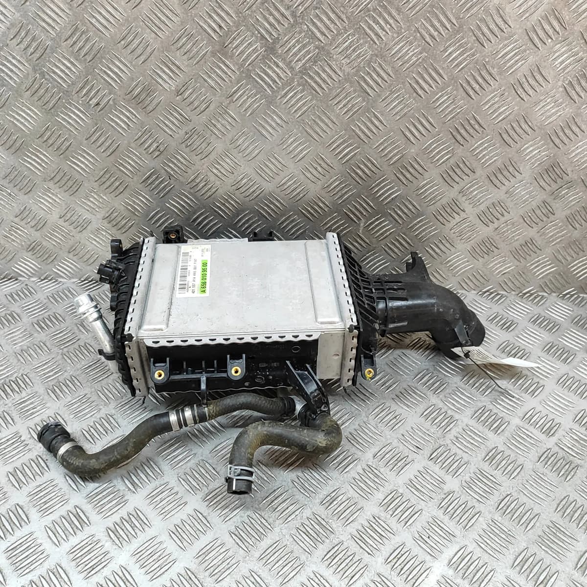 MERCEDES-BENZ GLE W167 Intercooler Radiator A6560900400 3.0 Hybrid 272kW 2024