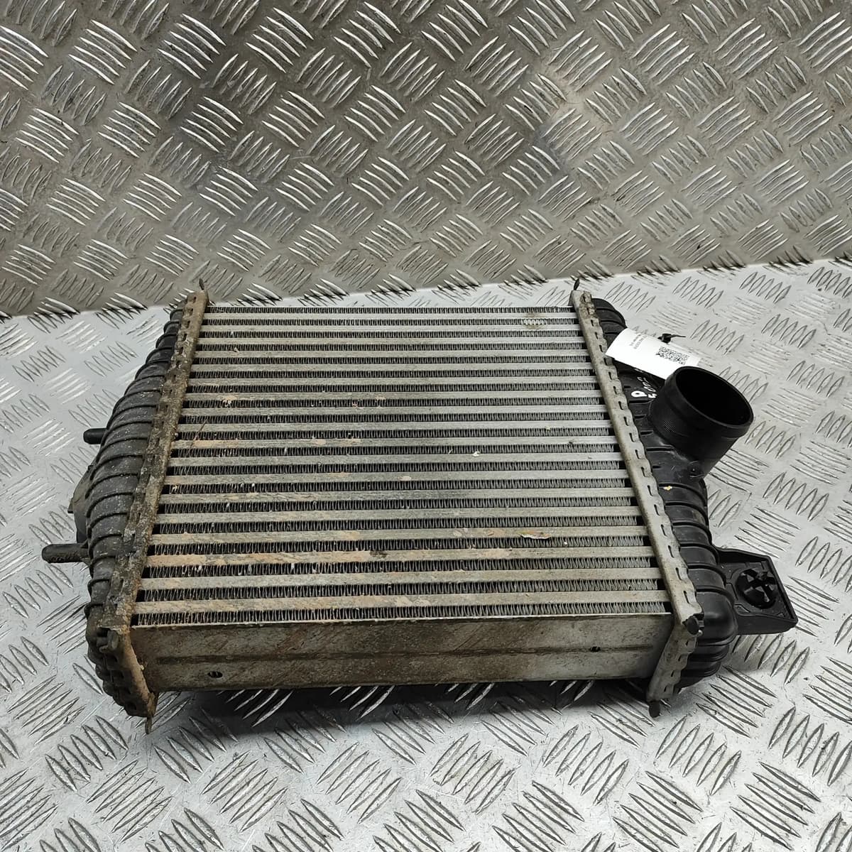 LAND ROVER RANGE ROVER L405 Intercooler Radiator CPLA-9L440-AC 4.4 28701210