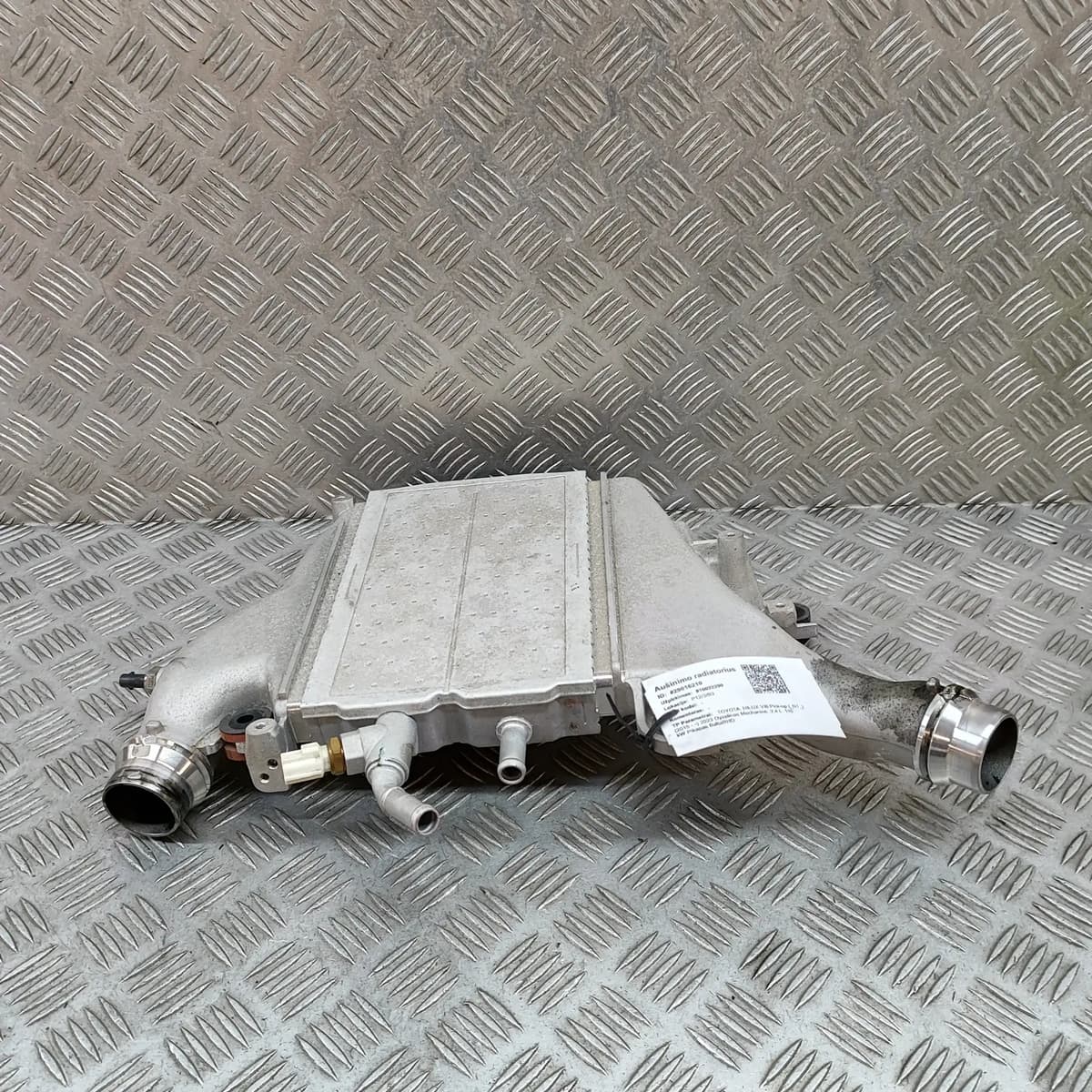 TOYOTA HILUX MK8 Intercooler Radiator 17940-11100 2.4 Diesel 110kW 2023 29016210