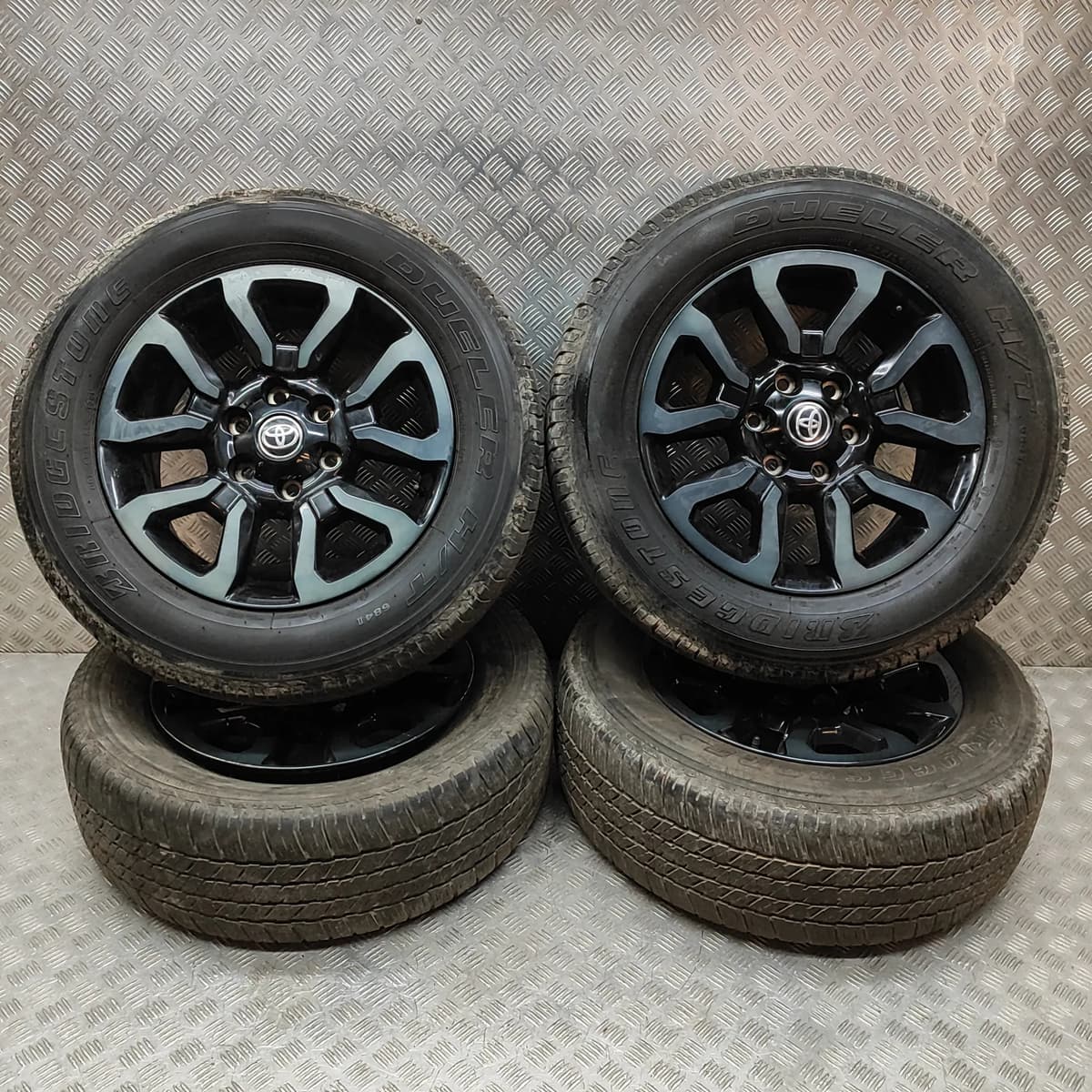 TOYOTA HILUX MK7 Alloy Wheel Set 42611-YP080 2016 29061897