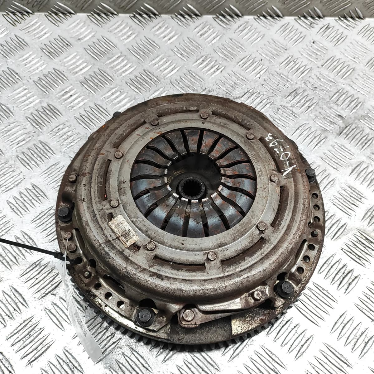 FORD FIESTA Mk6 Clutch Kit CM5G-6375-LB 1.0 Petrol 103kw 2016 29082748