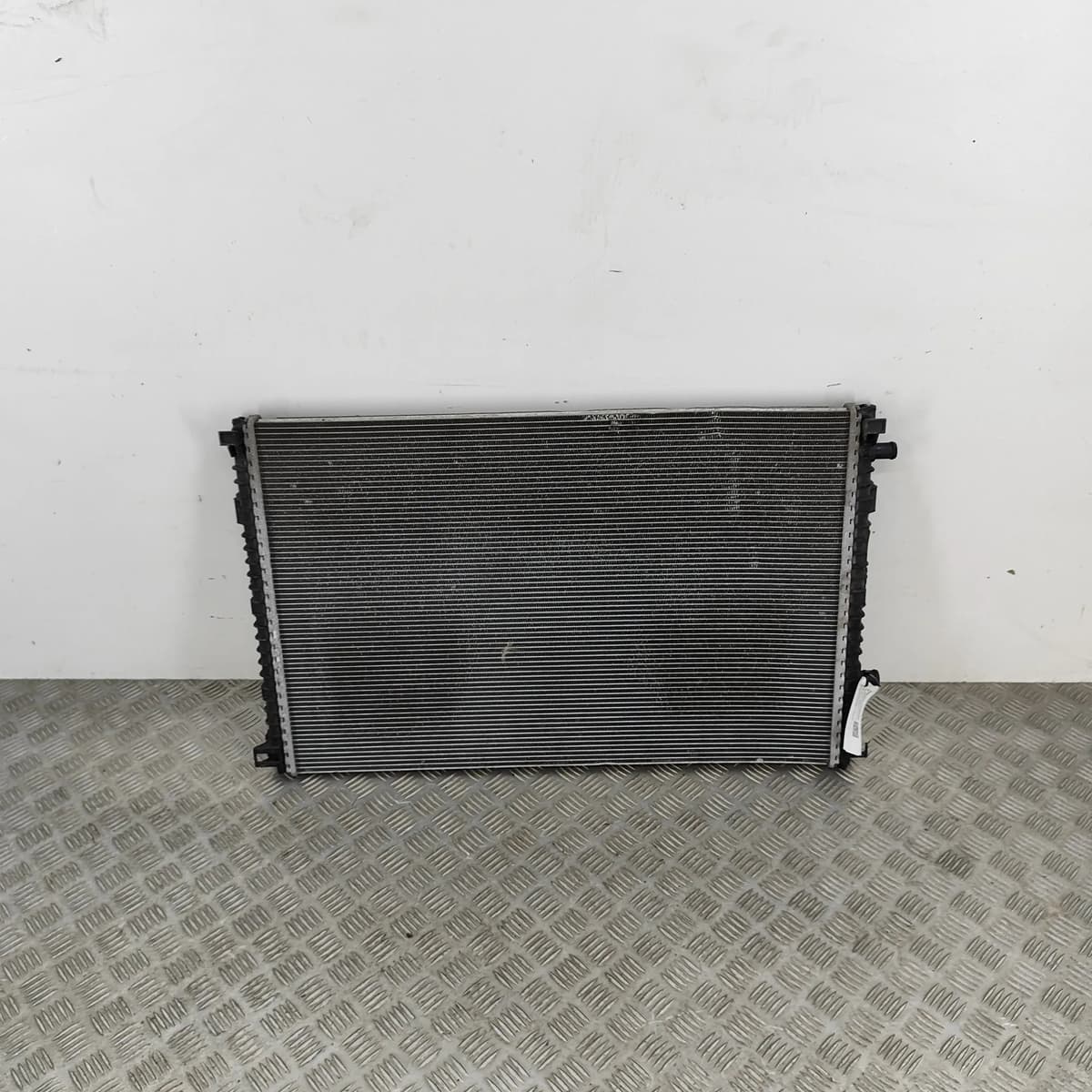 AUDI A6 4A2 C8 Cooling Radiator 4M0145804AA 2.0 Diesel 150kw 2019 29356715