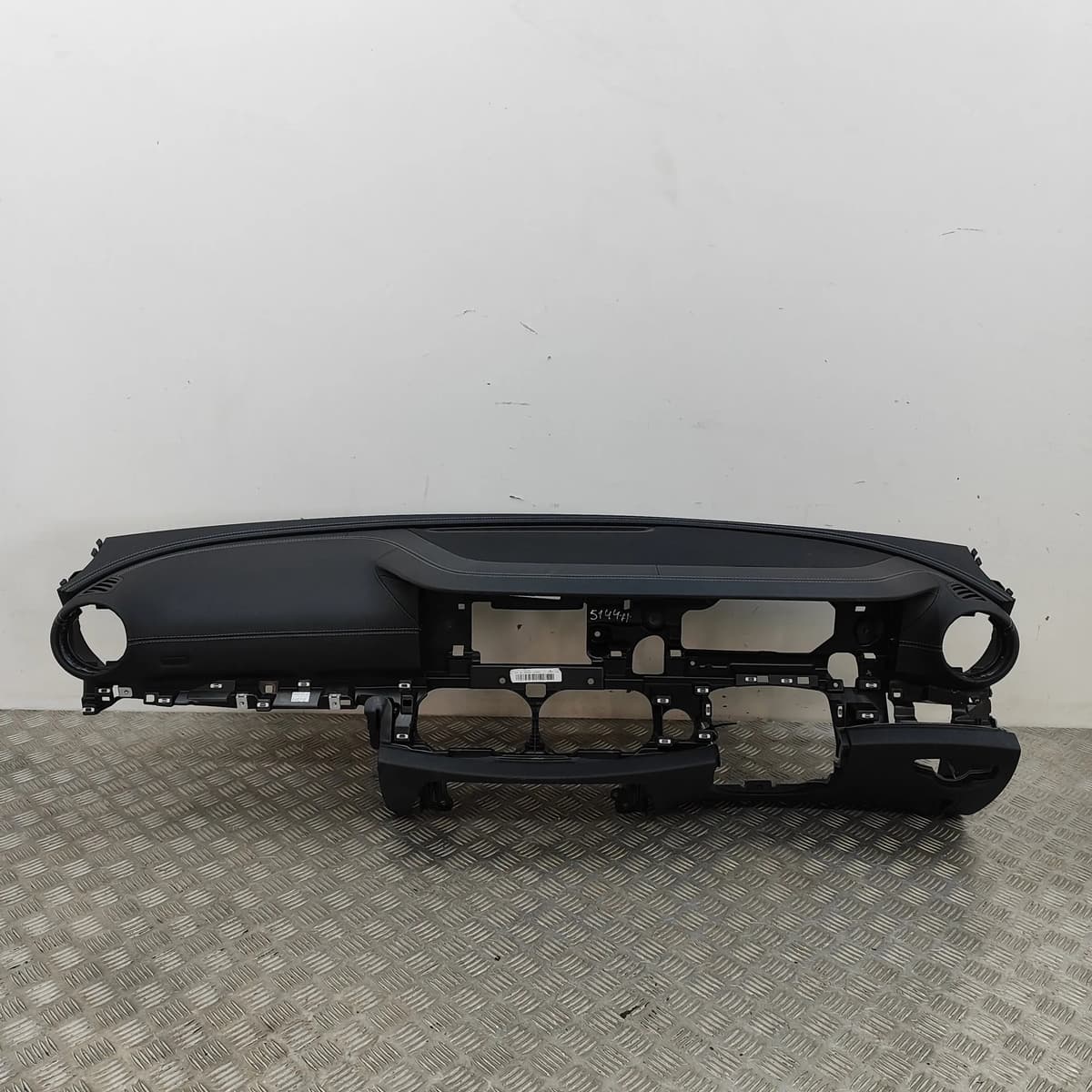 MERCEDES-BENZ E T-Model S213 Dashboard RHD A2136809904 2.0 Diesel 143kw 29500179