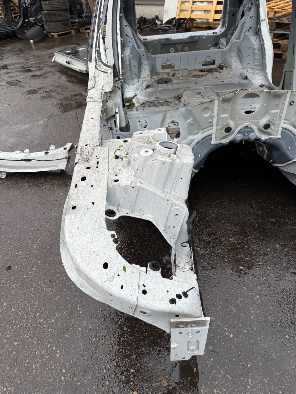 Land Rover Range Rover Sport L461 vorne rechts Quartal 2024 29532005