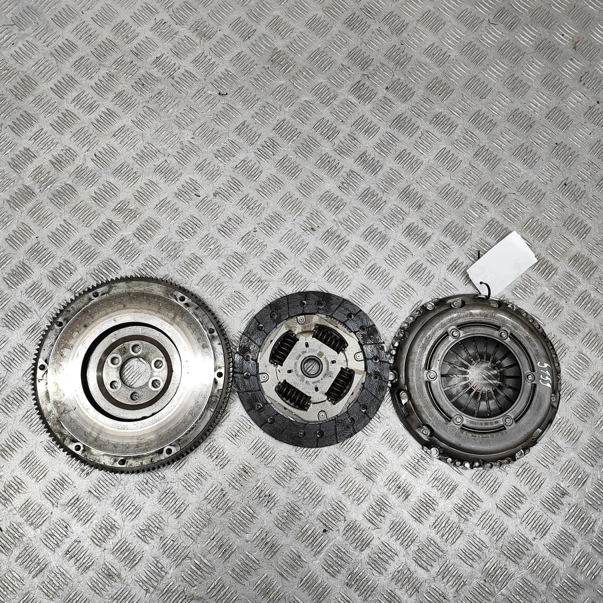 VOLKSWAGEN POLO AW Clutch Kit 04C141025P 1.0 Petrol 70kW 2024 29758804