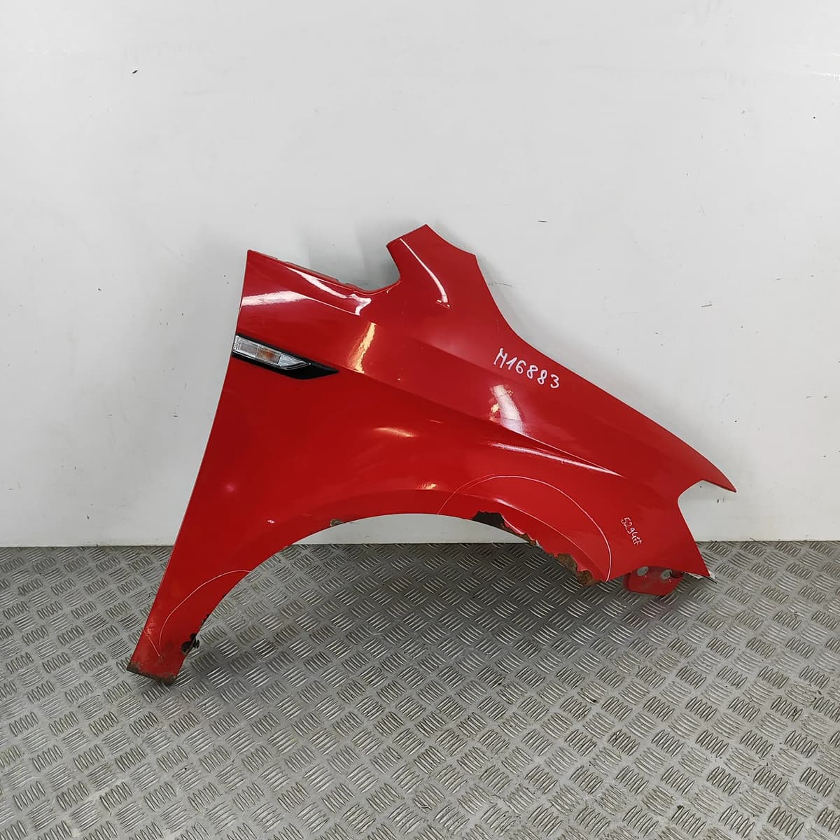 VW CADDY MK4 Furgon SAA, SAH Front Right Fender 2K5821022B 2.0 Diesel 30026853